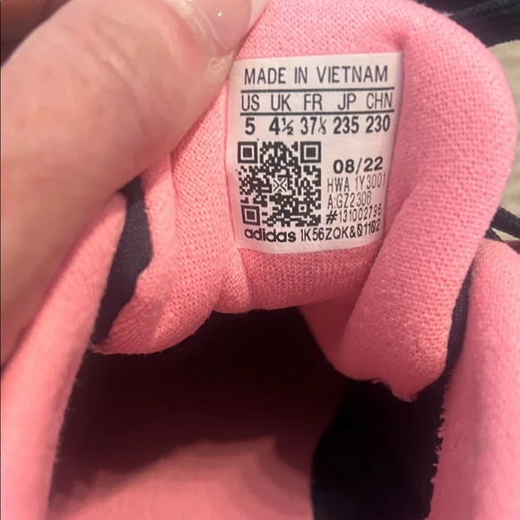 ADIDAS Kids Size 5⭐️NWT💕EQ21 2.0 BOUNCE Sport Elastic Lace Running Shoes - Picture 7 of 11